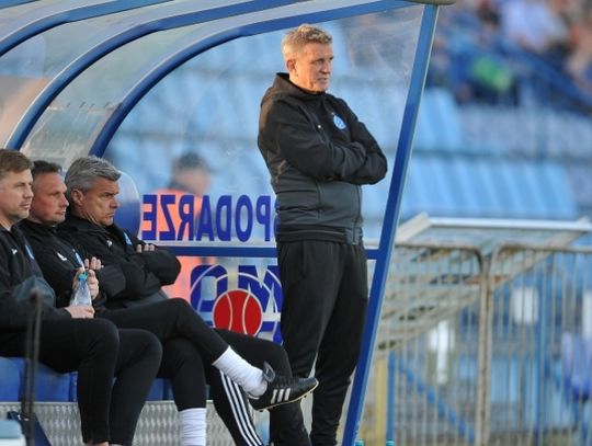 Przechodzimy do "historii"