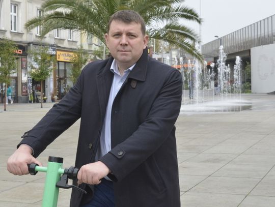 Przez Chorzów na elektrycznych hulajnogach