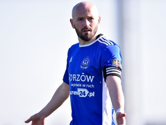 Przyjaciół poznaje się w biedzie