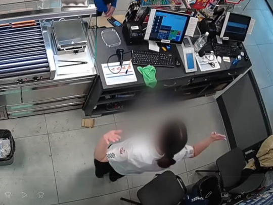 Rozbój na stacji paliw: podejrzany odpowie z wolnej stopy [WIDEO]