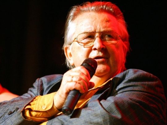 Ruch wspiera Kazimierza Kutza