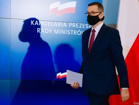 Rząd przedstawił 100-dniowy plan odmrażania gospodarki