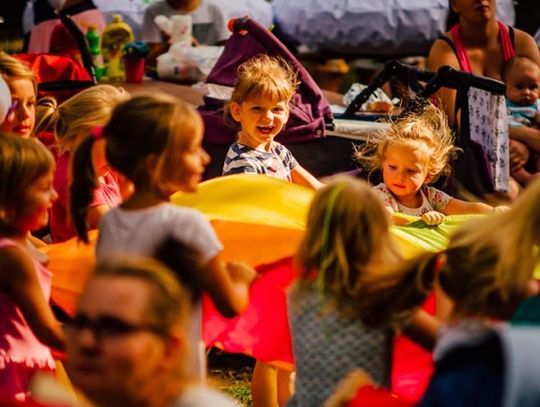 Seniorzy i maluchy rozpoczynają przygodę!