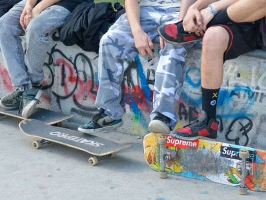 Skatepark to nie plac zabaw. Chorzowscy policjanci edukują młodzież [ZDJĘCIA] 