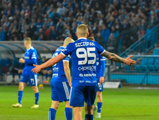 Skromne zwycięstwo Ruchu z KKS-em Kalisz [ZDJĘCIA]