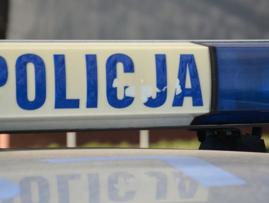 Skuterem po chodniku uciekał mundurowym