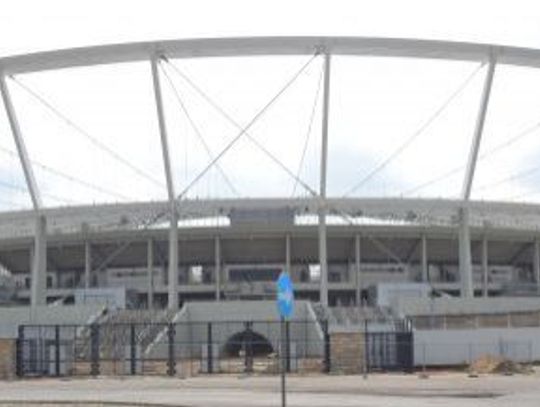 Stadion Śląski rezygnuje z hybrydy. "Jest niebezpieczna"