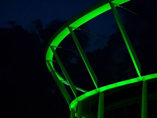  Stadion Śląski solidarny z #17milionami