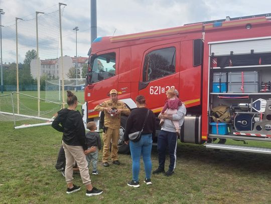 Strażacy wychodzą do mieszkańców. W Świętochłowicach uczą, jak reagować w sytuacji zagrożenia