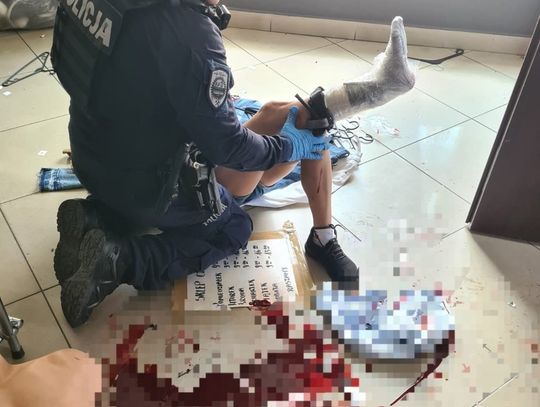 Świętochłowiccy policjanci otrzymali podziękowania za akcję ratunkową