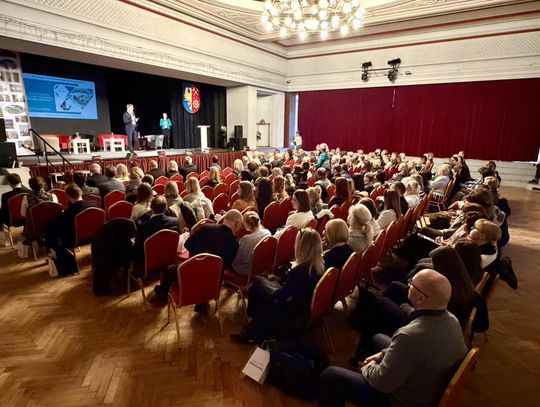 Świętochłowice miejscem debaty o przyszłości polskiej oświaty Świętochłowice miejscem debaty o przyszłości polskiej oświaty