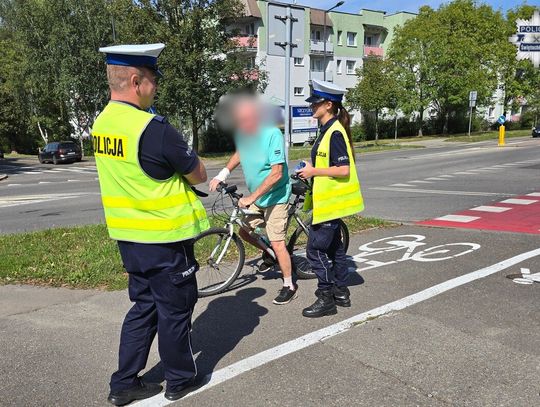 Świętochłowice: policjanci wzięli pod lupę rowerzystów i użytkowników hulajnóg. Trzech kierujących po alkoholu