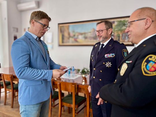 Świętochłowicka Straż Miejska ze Złotym Medalem! Prezydent Beger: To dowód, że służymy mieszkańcom coraz lepiej Świętochłowicka Straż Miejska ze Złotym Medalem! Prezydent Beger: To dowód, że służymy mieszkańcom coraz lepiej