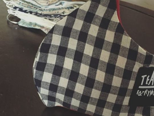 Teatr Rozrywki znów rozda maseczki