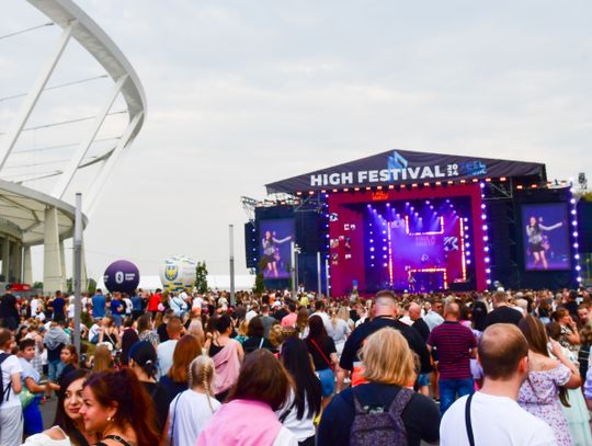 Tłumy na High Festivalu w Chorzowie. Drugiego dnia królował rap! [ZDJĘCIA]