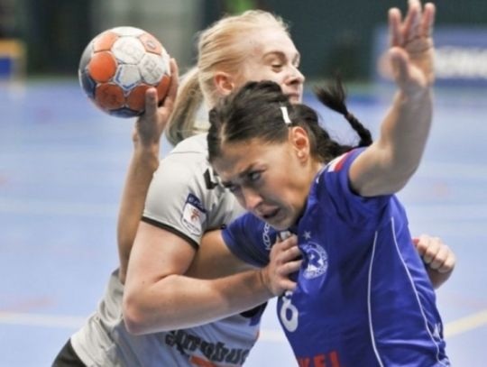 Trener i kapitan po meczu "Niebieskich" szczypiornistek