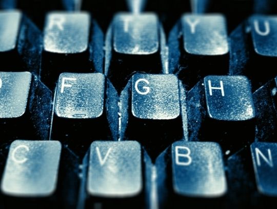 Uwaga na internetowych oszustów!