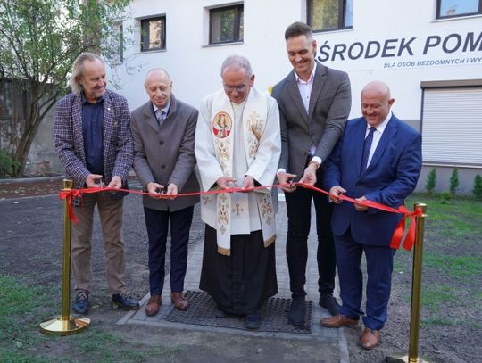 W Chorzowie otwarto wyjątkowy Ośrodek Pomocy Medycznej. "Dla nas najważniejszy jest człowiek" [ZDJĘCIA]