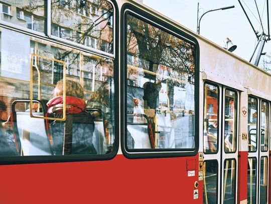 W niedzielę utrudnienia dla pasażerów komunikacji miejskiej