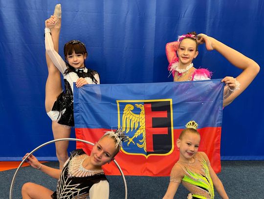 Wielki sukces chorzowianek w Paryżu! Studio Gwiazd podbija stolicę Francji