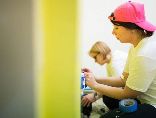 Wolontariusze pomalowali szpitalne sale