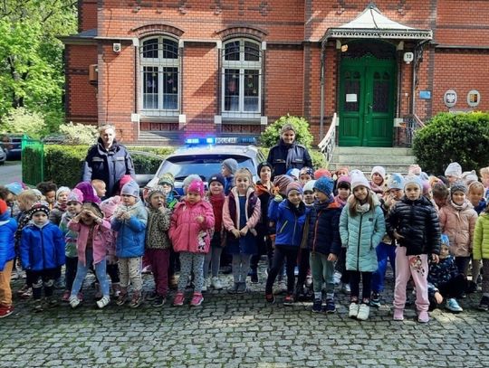 Wyjątkowa wizyta w jednym z chorzowskich przedszkoli. "Każdy chętny mógł poczuć się jak prawdziwy policjant"