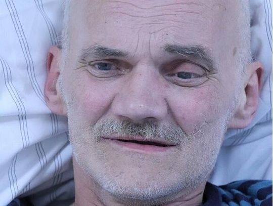 Zaginął? Nie mówi, nie chodzi! Policja z Chorzowa prosi o pomoc w identyfikacji mężczyzny!