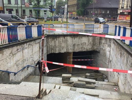 Zamknięcie przejścia podziemnego na "Flocie"