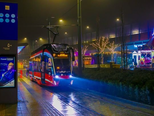 Zerwana sieć trakcyjna. Utrudnienia na liniach 7 i 17