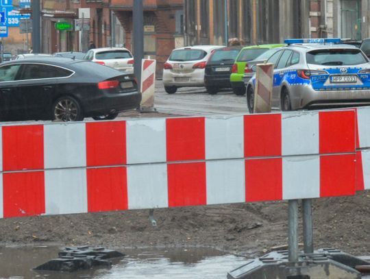 Zmiany w organizacji ruchu przy ulicach Kochłowickiej i Dombka - Awaria sieci kanalizacyjnej