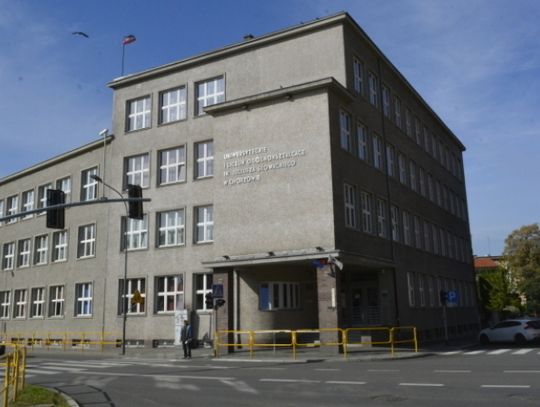 Znany architekt odwiedził chorzowskiego "Słowaka". Niebawem ruszy tam nowy projekt edukacyjny