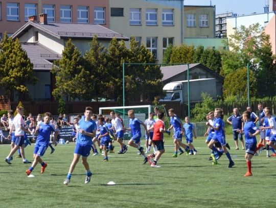 Zostań piłkarzem Niebieskiej Akademii!