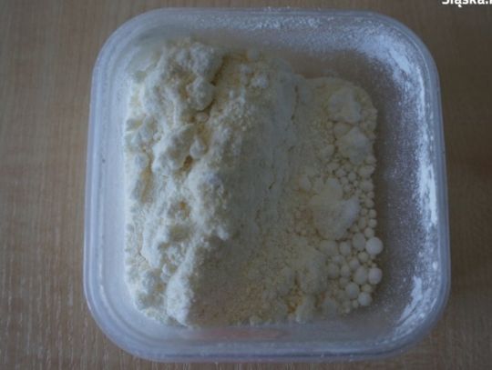 Zostawił narkotyki w pociągu