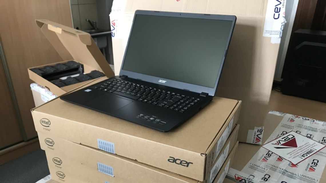 45 laptopów dla uczniów z Chorzowa 45 laptopów dla uczniów z Chorzowa