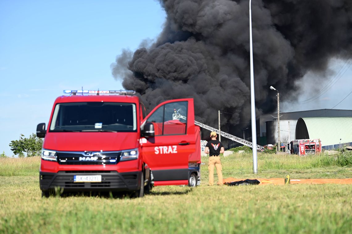 Akcja gaśnicza na Kluczborskiej zakończona. Trwają dalsze ustalenia