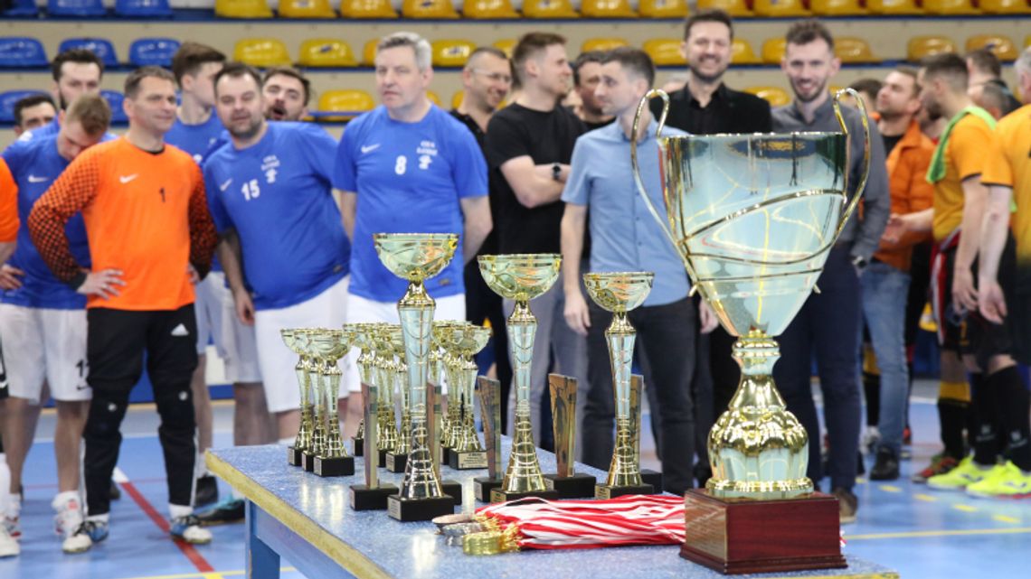 Aptekarze z Katowic najlepsi w futsalu [ZDJĘCIA]