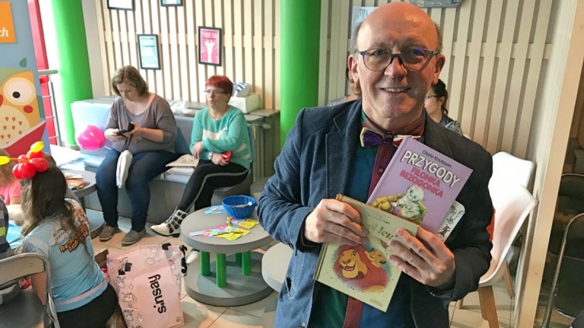 Artur Barciś otworzył Zaczytaną Bibliotekę w chorzowskim szpitalu