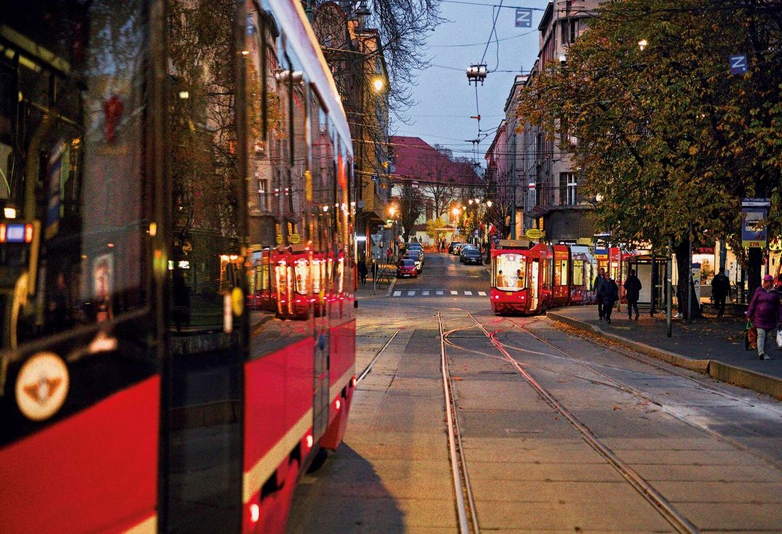 Autobusy zamiast tramwajów. Zmiany na 5 liniach tramwajowych