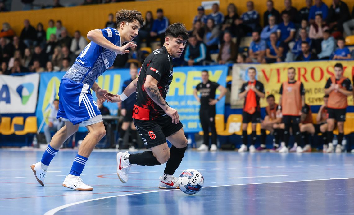 Bolesna porażka na wyjeździe! Ruch Chorzów Futsal wyjedzie z Leszna bez punktów Bolesna porażka na wyjeździe! Ruch Chorzów Futsal wyjedzie z Leszna bez punktów