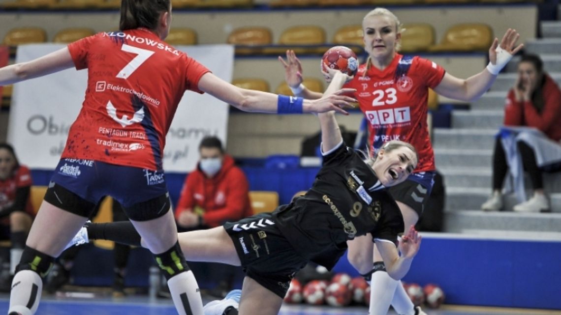 Bolesne zakończenie roku. Ruch rozgromiony przez Piotrcovię Bolesne zakończenie roku. Ruch rozgromiony przez Piotrcovię