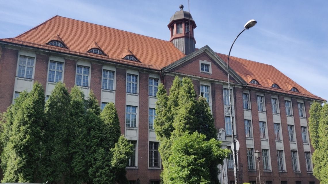 Budynek dawnej dyrekcji Huty Bismarck zabytkiem Budynek dawnej dyrekcji Huty Bismarck zabytkiem