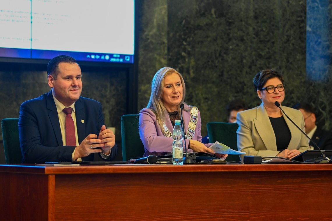 Budżet Chorzowa przyjęty. “Teraz jest czas aby wyrazić radość”