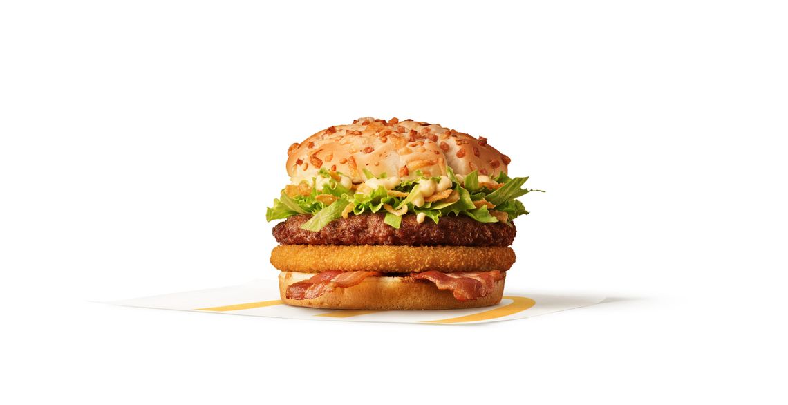 Burger Drwala wróci w listopadzie. Co wiadomo o premierze w Chorzowie? Archiwalne zdjęcie klasycznego Burgera Drwala na białym tle