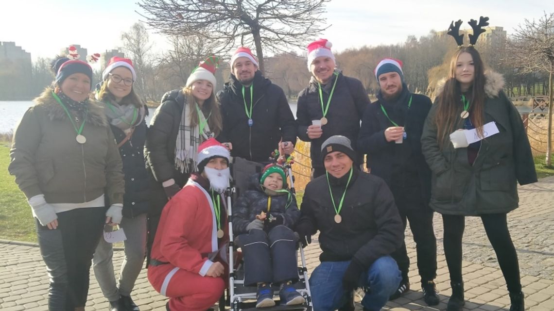 Charytatywny Bieg Mikołajkowy dla Kuby. Zebrano 4,5 tysiąca złotych [ZDJĘCIA]