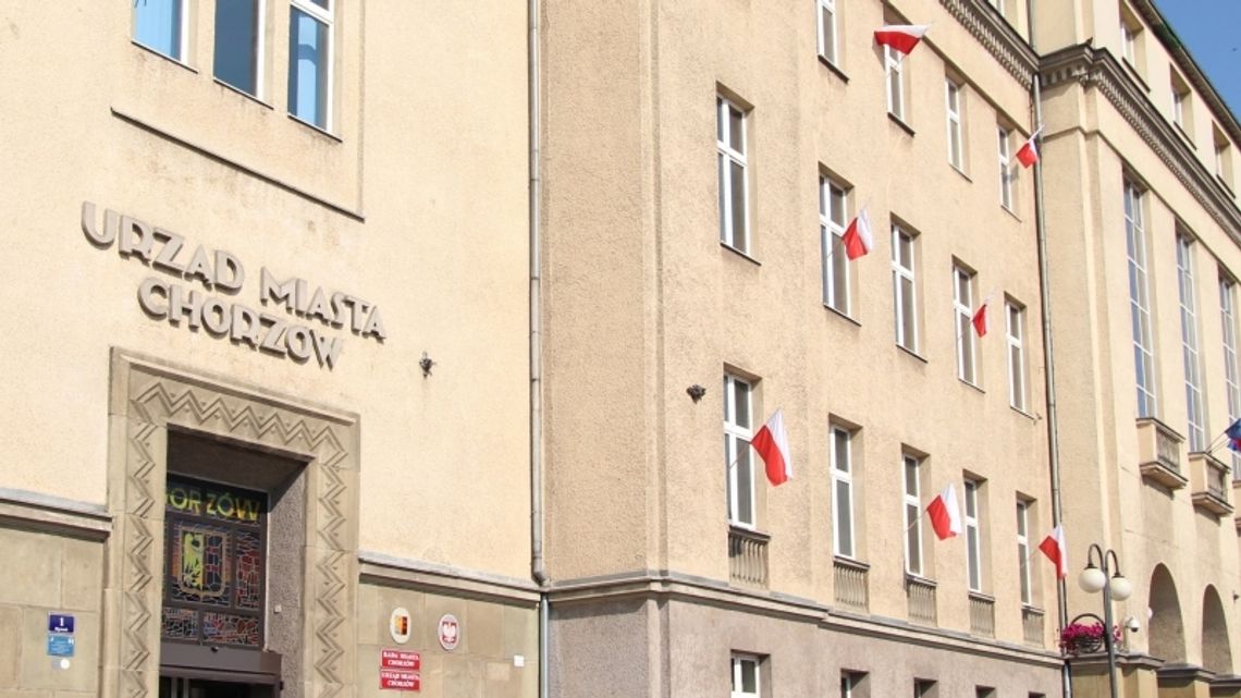 Chorzów kibicuje Biało-Czerwonym Chorzów kibicuje Biało-Czerwonym