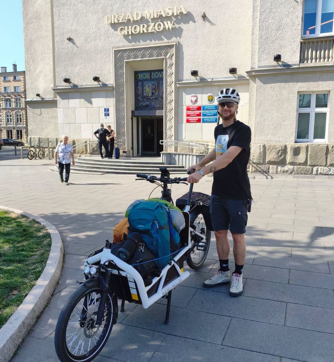 Chorzowianin przejedzie kilkaset wokół Górnego Śląska na rowerze kilometrów, aby pomóc ukochanej! Chorzowianin przejedzie kilkaset wokół Górnego Śląska na rowerze kilometrów, aby pomóc ukochanej!