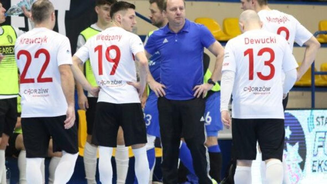 Clearex remisuje z Piastem Clearex remisuje z Piastem