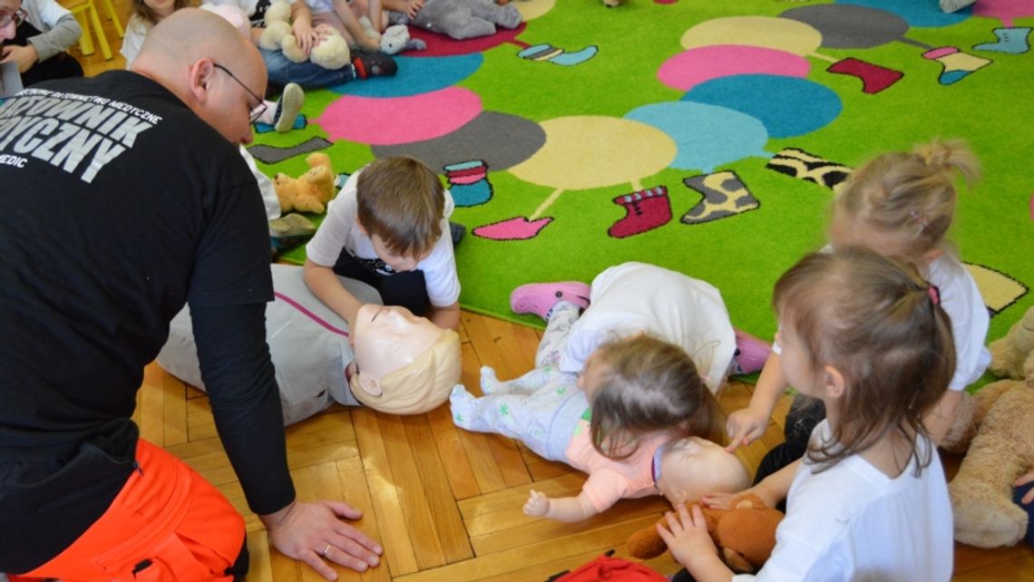 Co robili funkcjonariusze Służby Więziennej w chorzowskim przedszkolu?