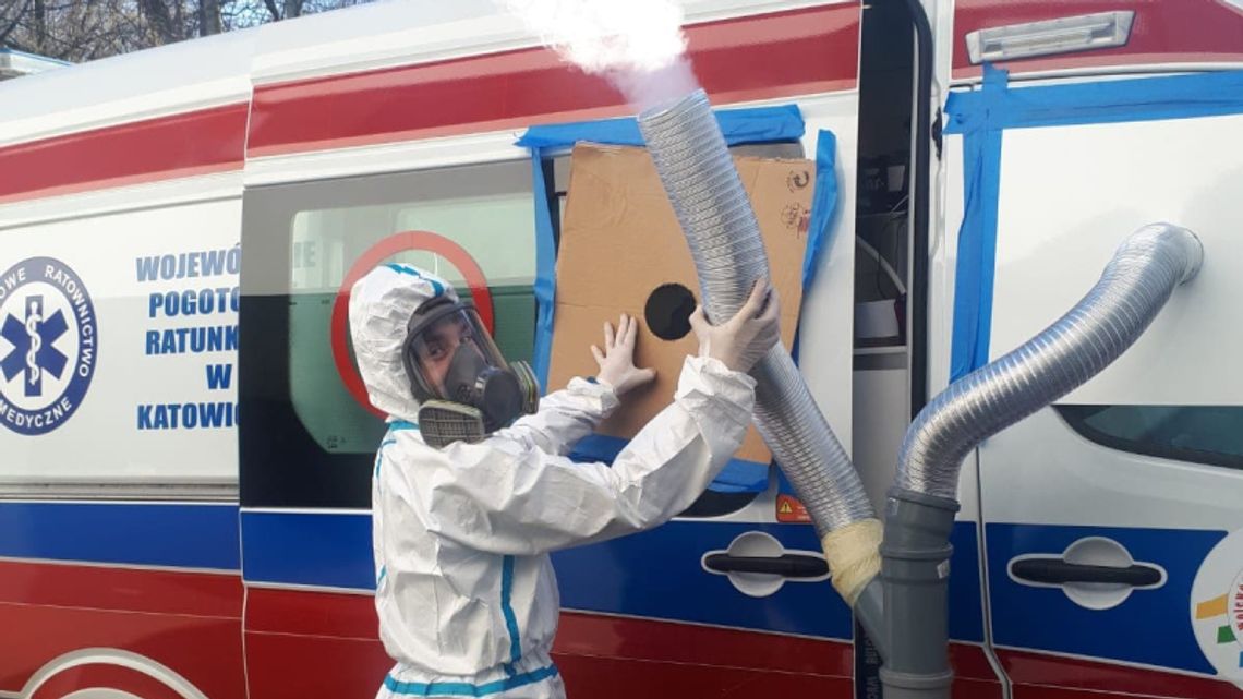 Dezynfekują karetki za symboliczny grosz i proszą mieszkańców o wsparcie