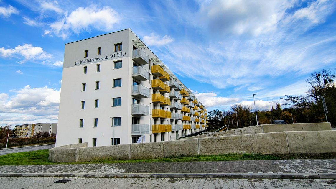 Dla kogo ostatnie mieszkania na ul. Michałkowickiej? Ruszył nabór wniosków o wynajem Dla kogo ostatnie mieszkania na ul. Michałkowickiej? Ruszył nabór wniosków o wynajem